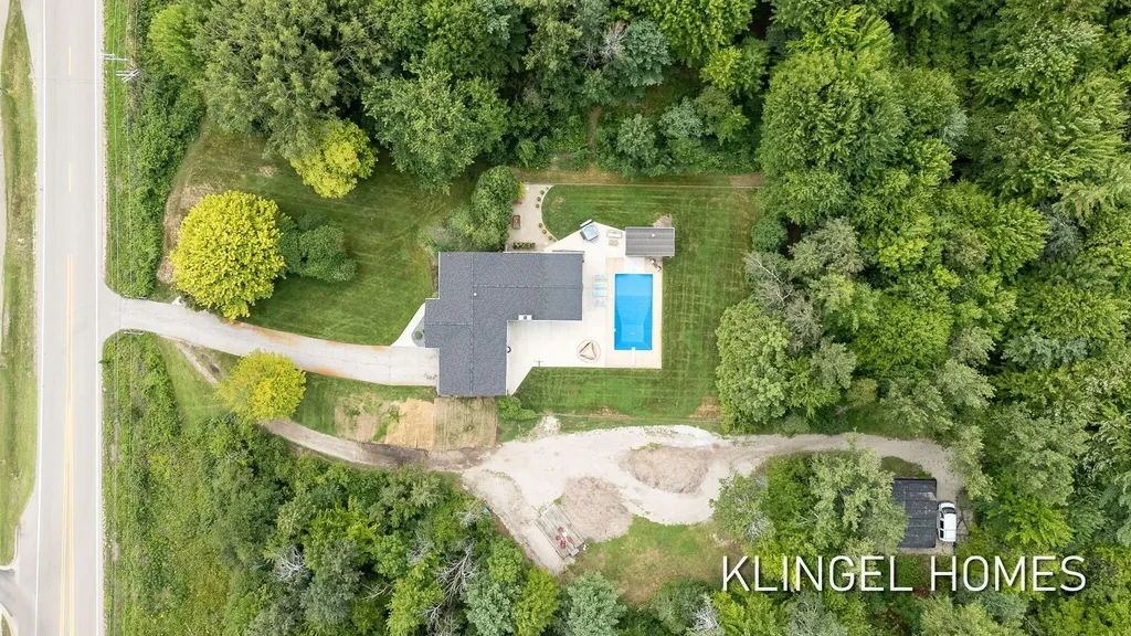 16165 148th Avenue Spring Lake Township MI 49456