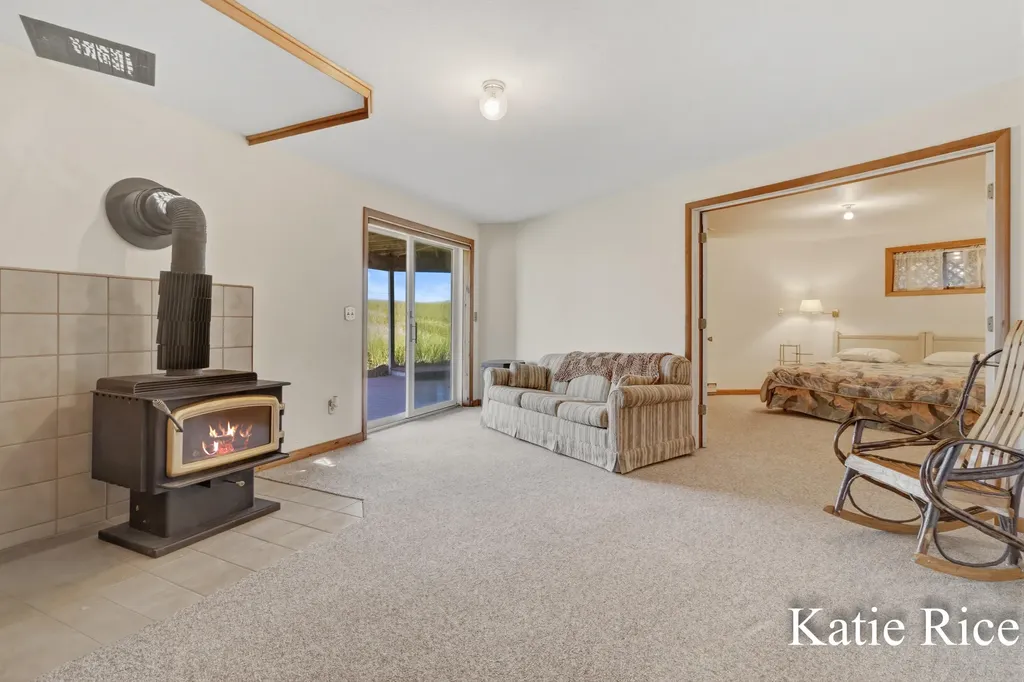 9221 W Thomas Road Benona Township MI 49455