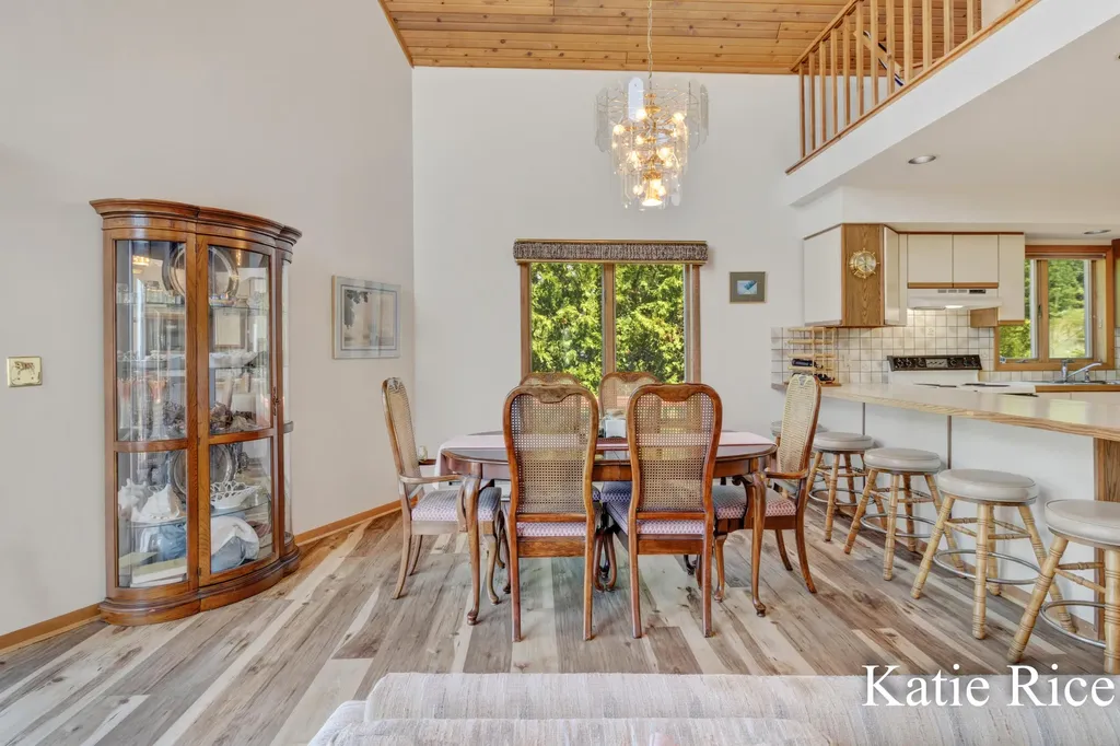 9221 W Thomas Road Benona Township MI 49455
