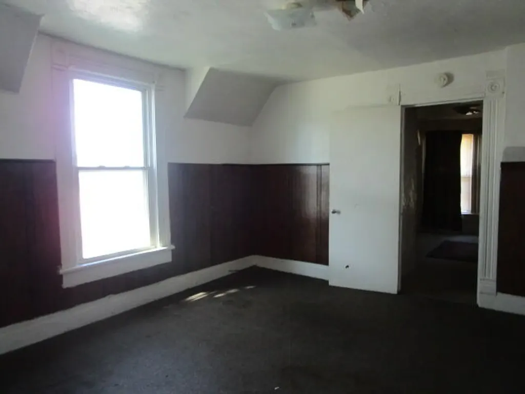 2344 Jefferson Street Muskegon Heights City MI 49444