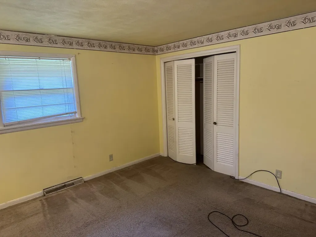 1749 Southland Drive Muskegon Charter Township MI 49442