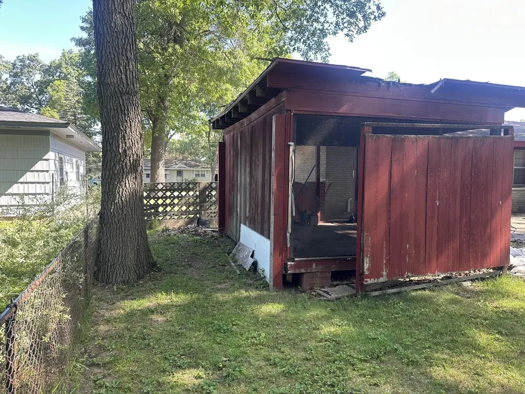 1749 Southland Drive Muskegon Charter Township MI 49442
