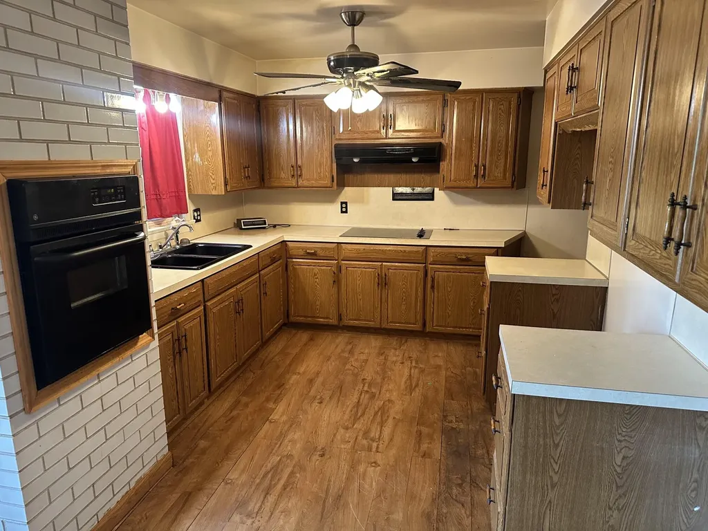 1749 Southland Drive Muskegon Charter Township MI 49442