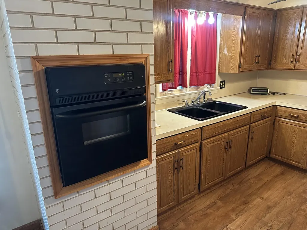 1749 Southland Drive Muskegon Charter Township MI 49442