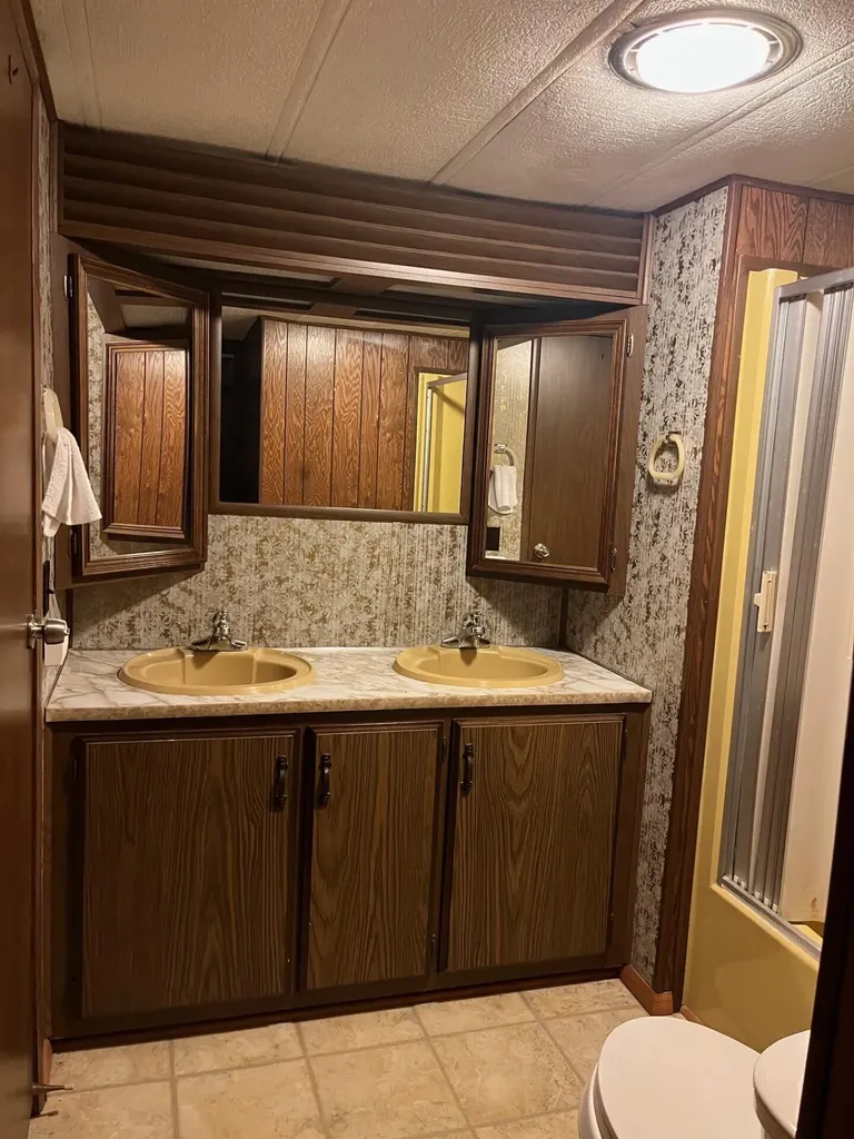 2355 Orchard Landing Road Brown Township MI 49619
