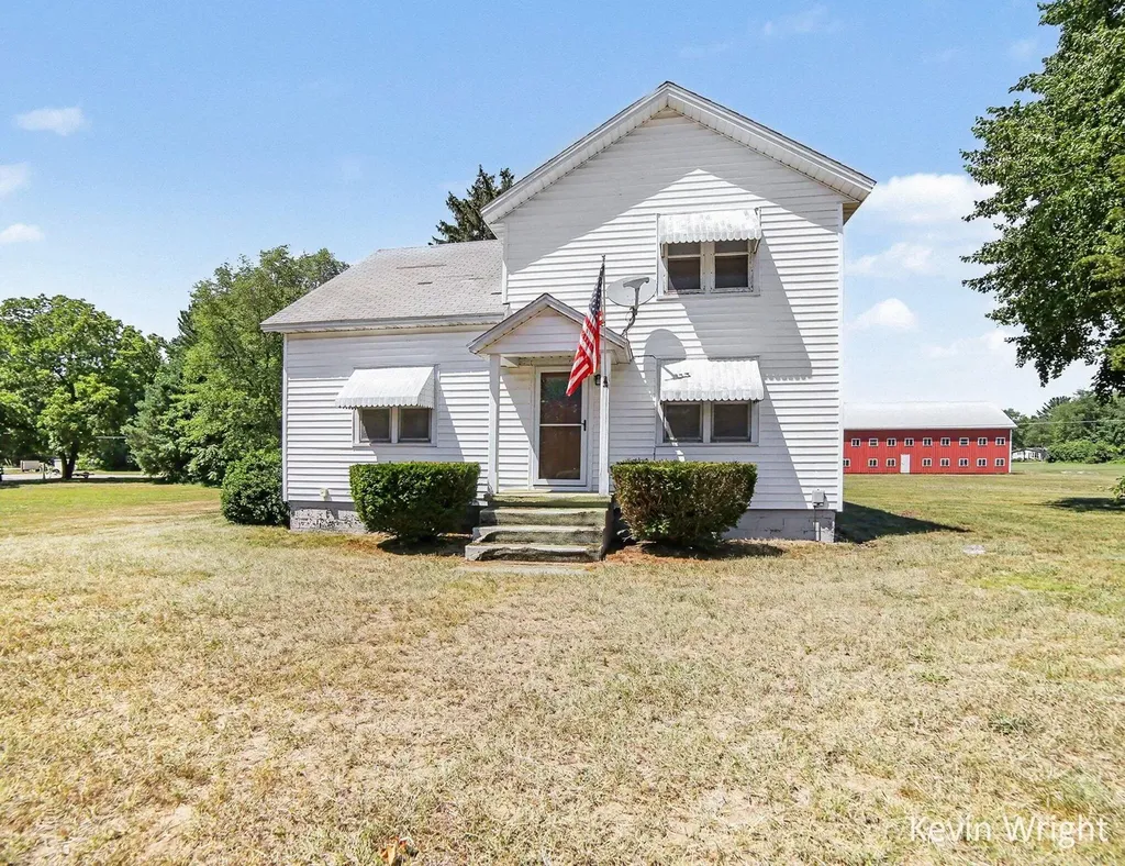 14337 State Road Crockery Township MI 49448