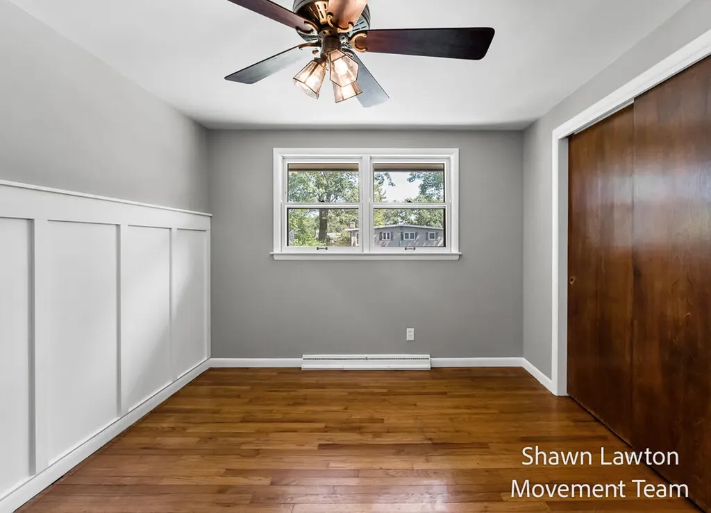 1832 Southwood Avenue Norton Shores City MI 49441