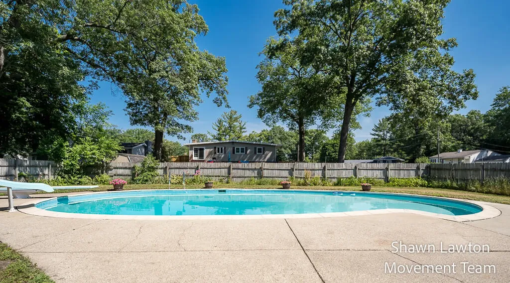 1832 Southwood Avenue Norton Shores City MI 49441