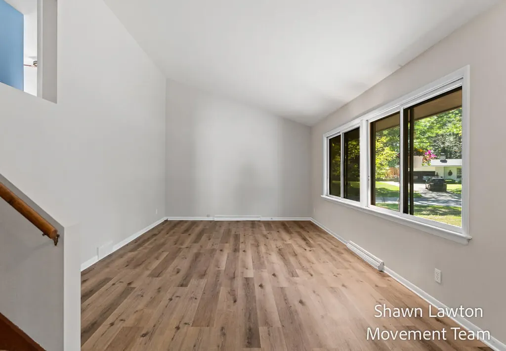 1832 Southwood Avenue Norton Shores City MI 49441