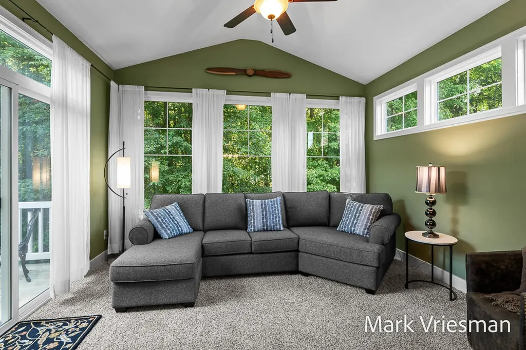 17011 Pickett Lane Crockery Township MI 49448