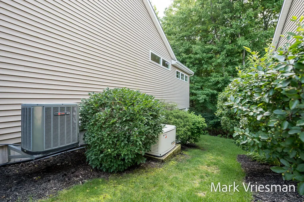 17011 Pickett Lane Crockery Township MI 49448
