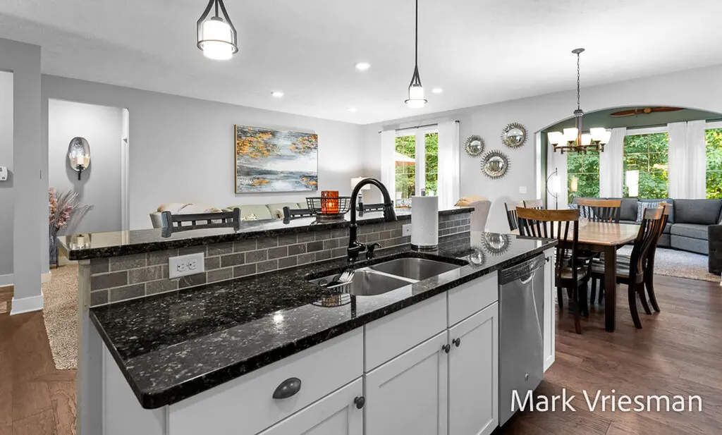 17011 Pickett Lane Crockery Township MI 49448