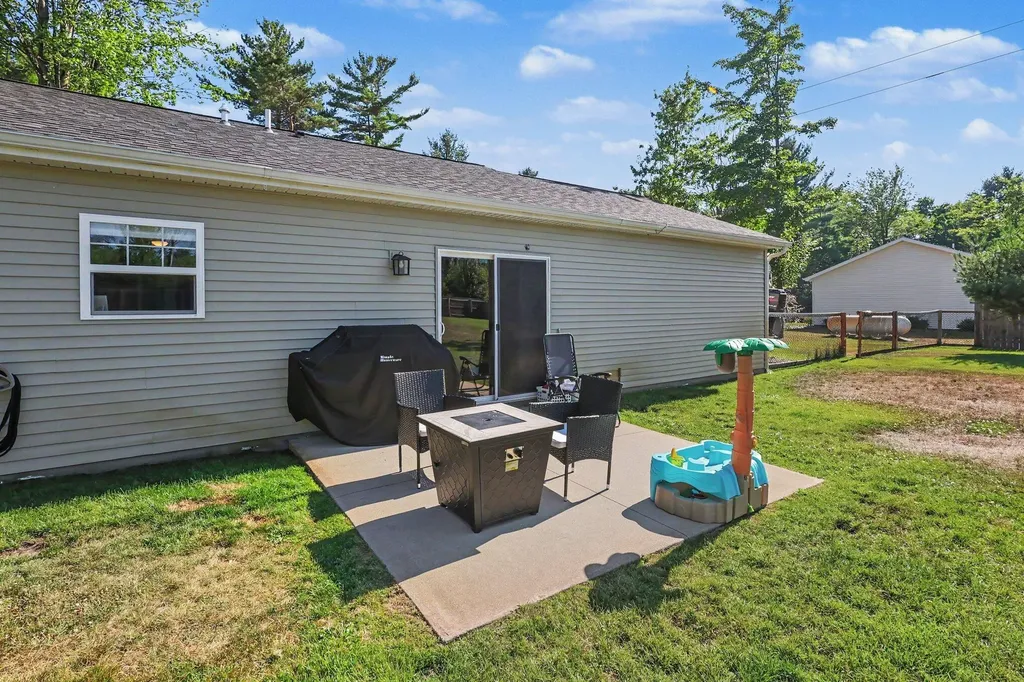 792 Judson Road Norton Shores City MI 49456