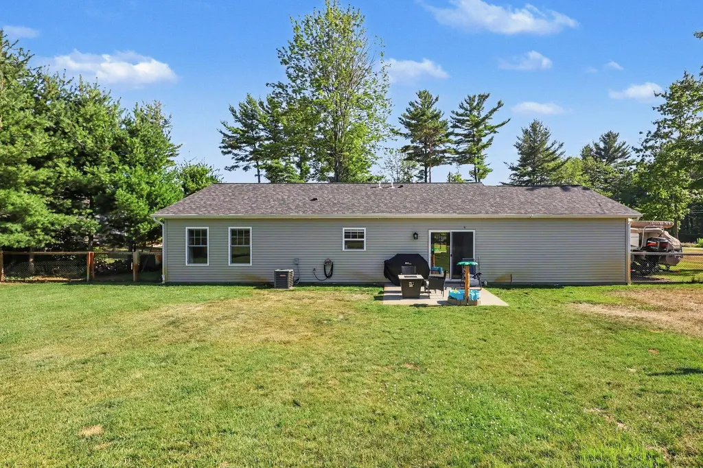 792 Judson Road Norton Shores City MI 49456