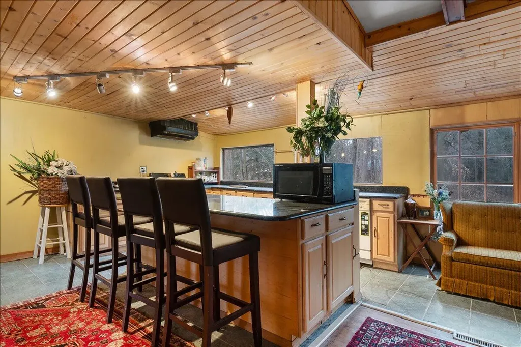 3480 64th Street Saugatuck Township MI 49453