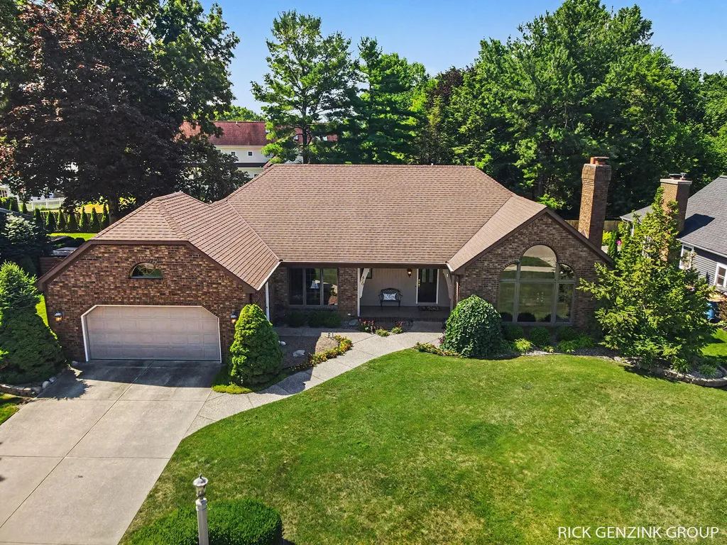 400 W 35th Street Holland City MI 49423