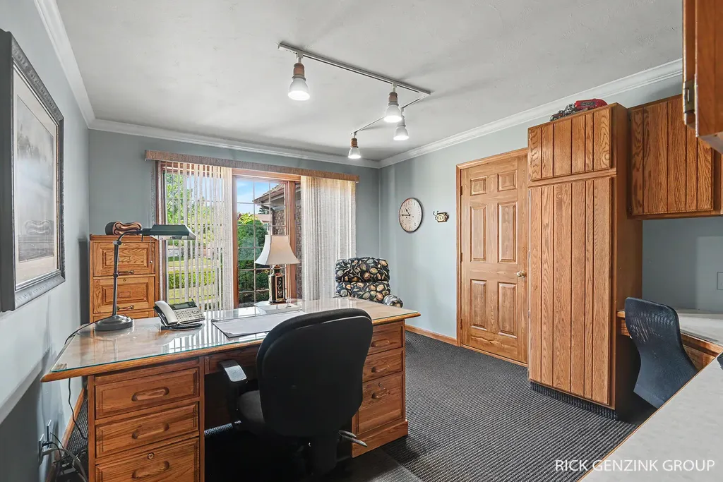 400 W 35th Street Holland City MI 49423