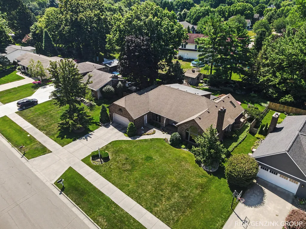 400 W 35th Street Holland City MI 49423