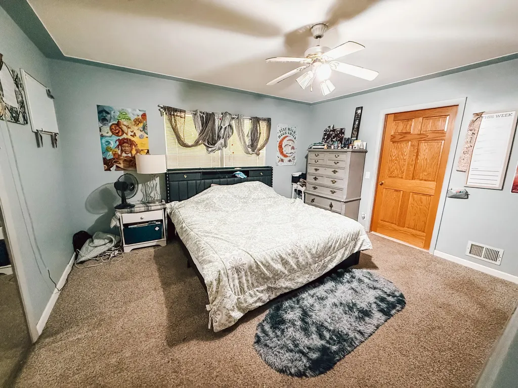 744 S Quarterline Road Muskegon Charter Township MI 49442