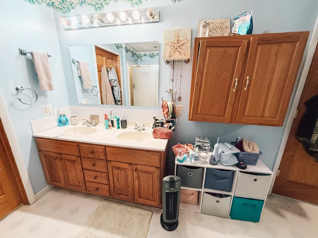 744 S Quarterline Road Muskegon Charter Township MI 49442