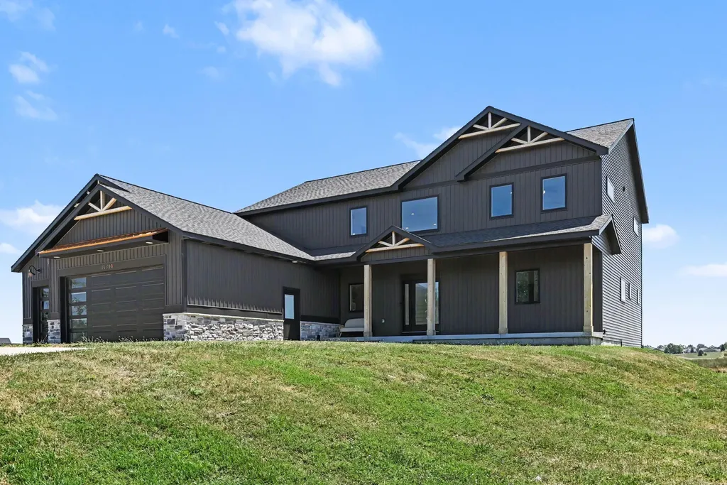 14390 New Holland Street Holland Charter Township MI 49424