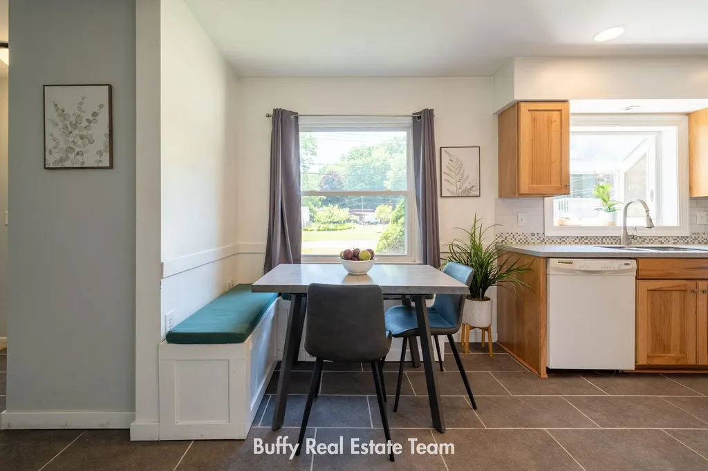 2160 Garland Drive Norton Shores City MI 49441