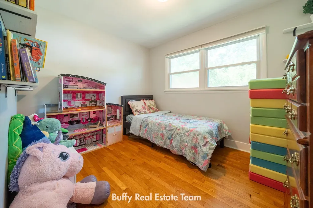 2160 Garland Drive Norton Shores City MI 49441