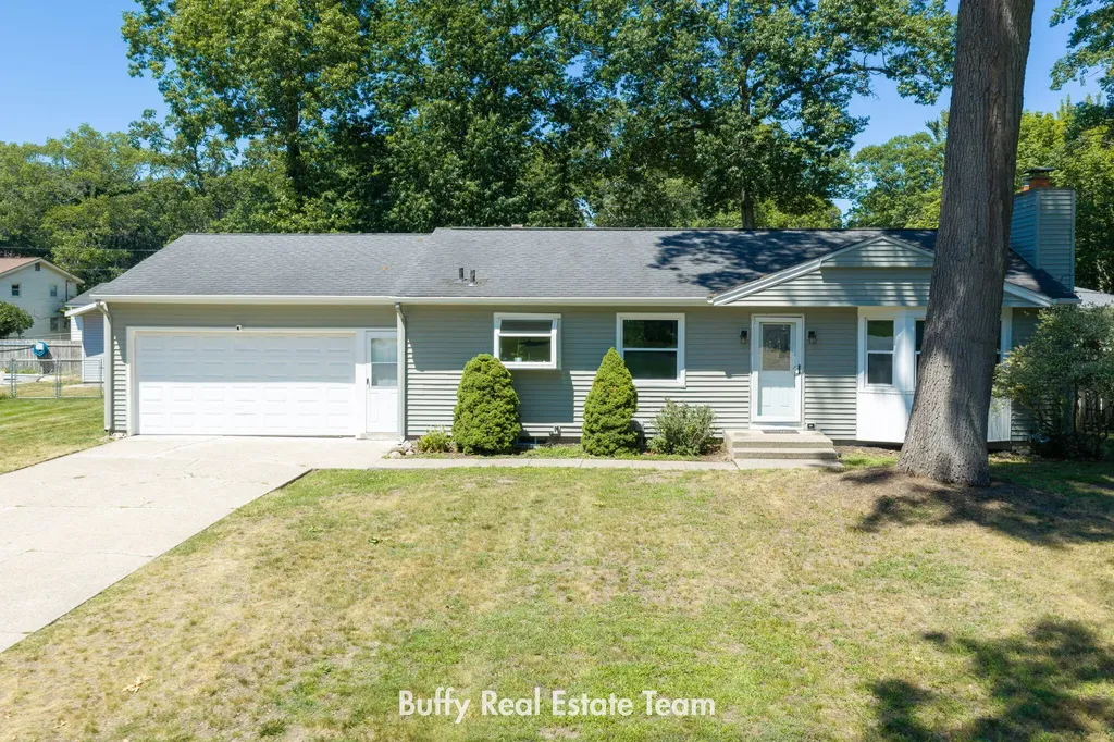 2160 Garland Drive Norton Shores City MI 49441