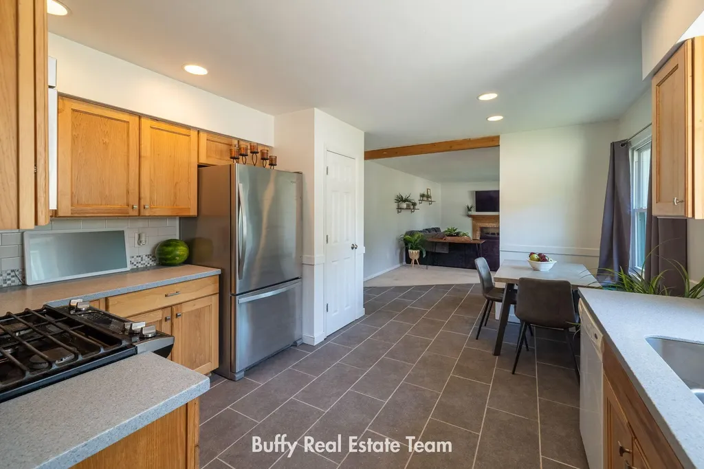 2160 Garland Drive Norton Shores City MI 49441
