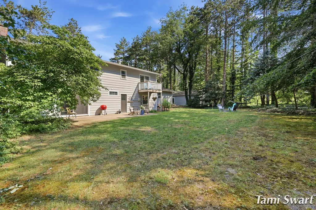 16864 Timber Dunes Drive Grand Haven Charter Township MI 49417
