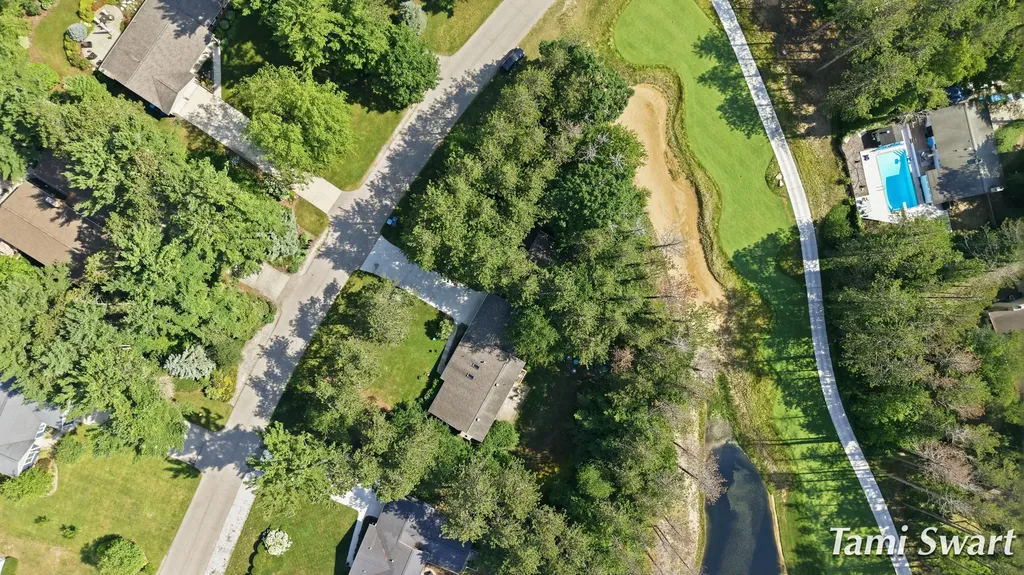 16864 Timber Dunes Drive Grand Haven Charter Township MI 49417