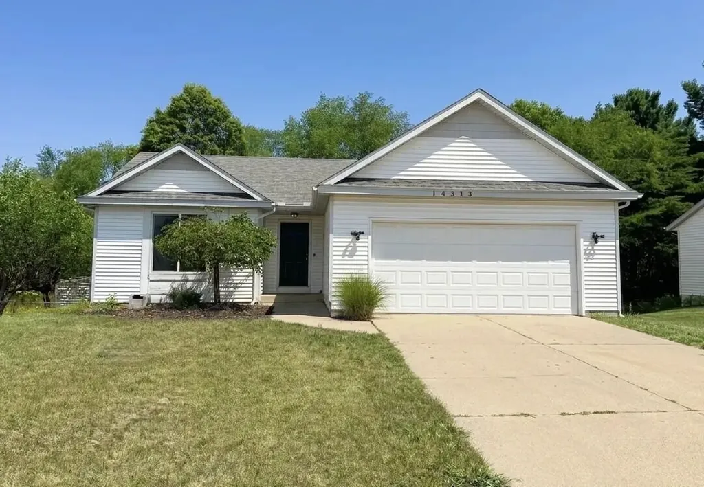 14313 Spruce Hollow Drive Holland Charter Township MI 49424