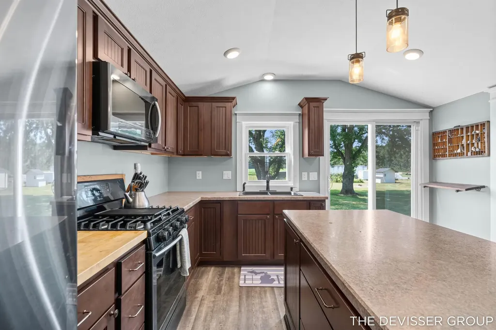 4340 137th Avenue Overisel Township MI 49419