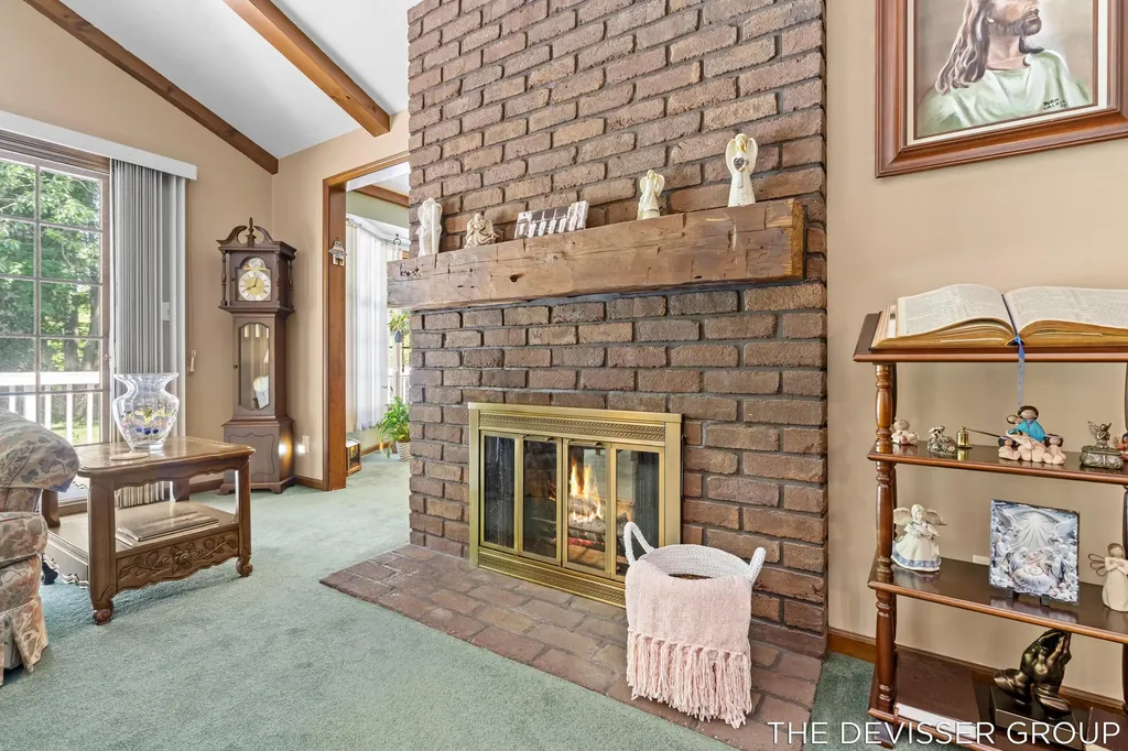 14289 Essenburg Drive Holland Charter Township MI 49424