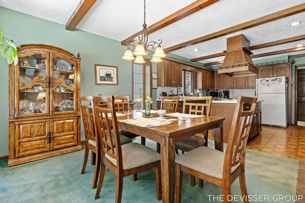 14289 Essenburg Drive Holland Charter Township MI 49424