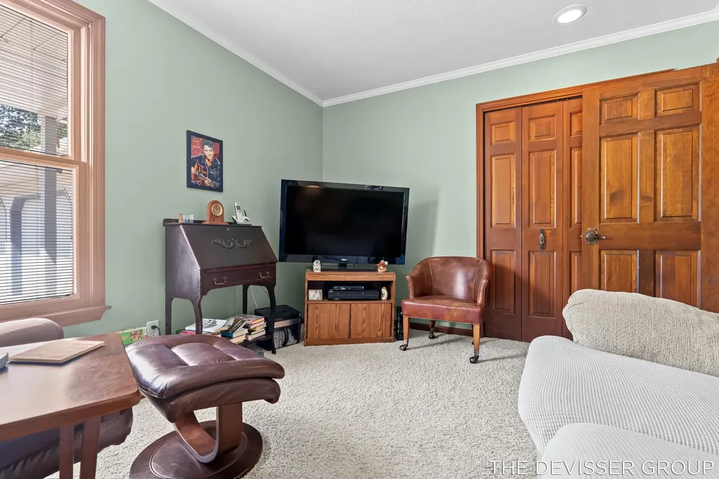 14289 Essenburg Drive Holland Charter Township MI 49424