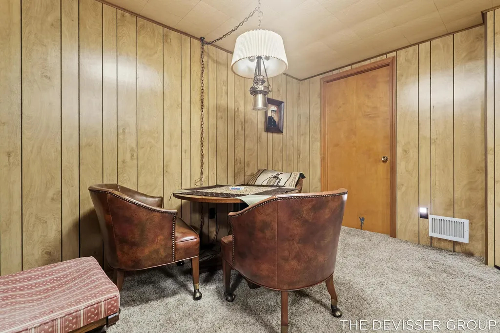 14289 Essenburg Drive Holland Charter Township MI 49424