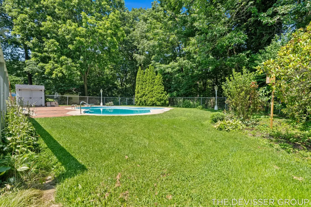 14289 Essenburg Drive Holland Charter Township MI 49424