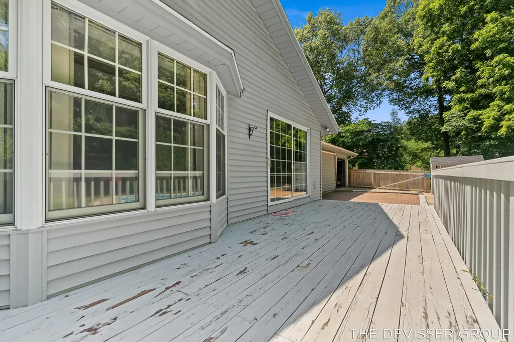 14289 Essenburg Drive Holland Charter Township MI 49424