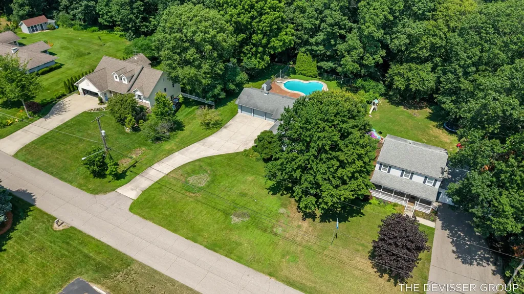 14289 Essenburg Drive Holland Charter Township MI 49424
