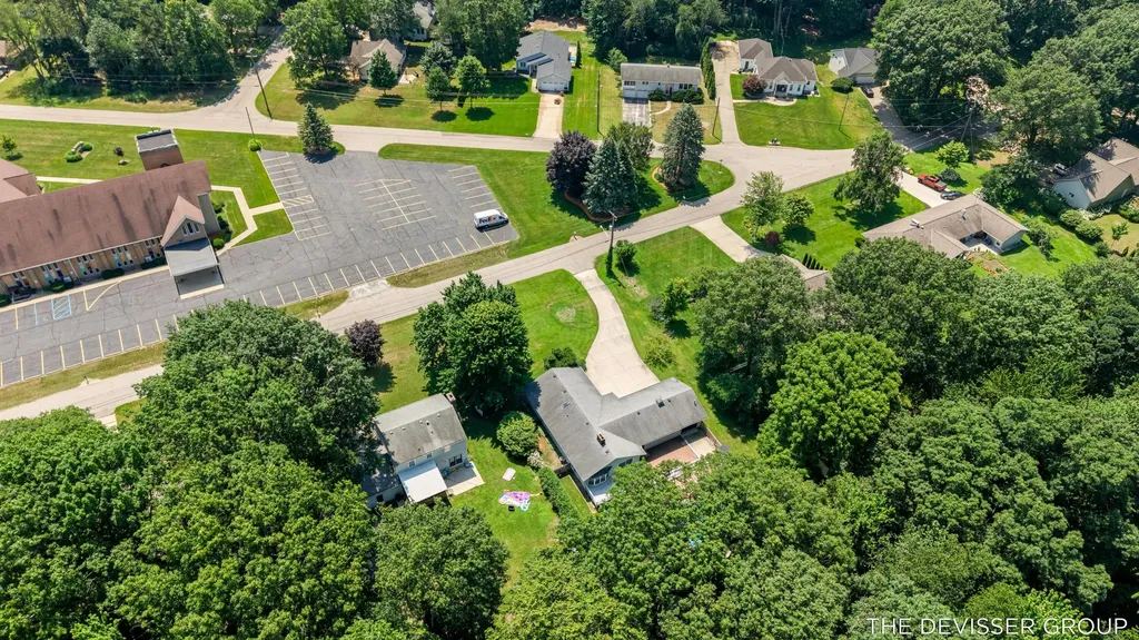 14289 Essenburg Drive Holland Charter Township MI 49424