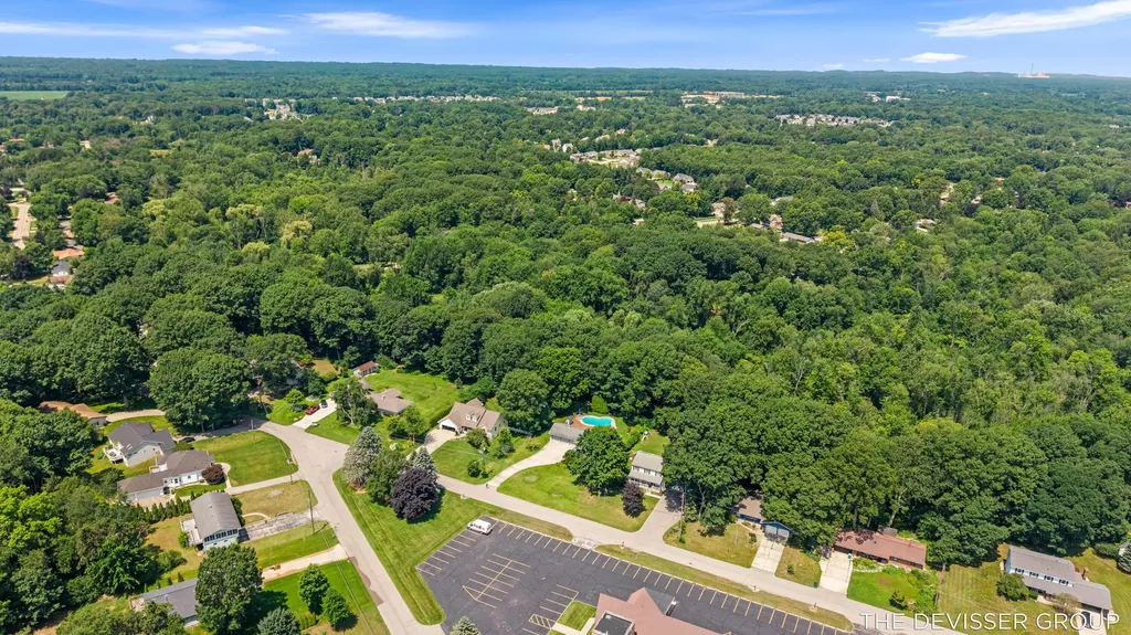 14289 Essenburg Drive Holland Charter Township MI 49424