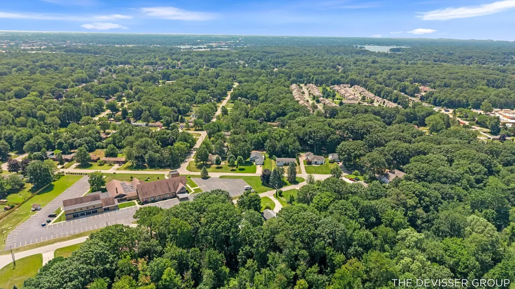 14289 Essenburg Drive Holland Charter Township MI 49424