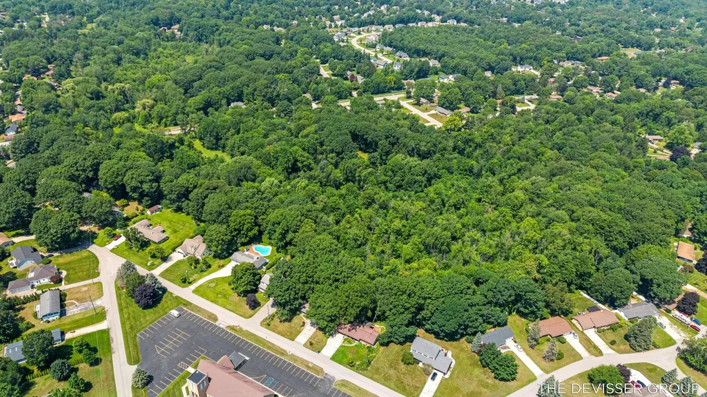 14289 Essenburg Drive Holland Charter Township MI 49424