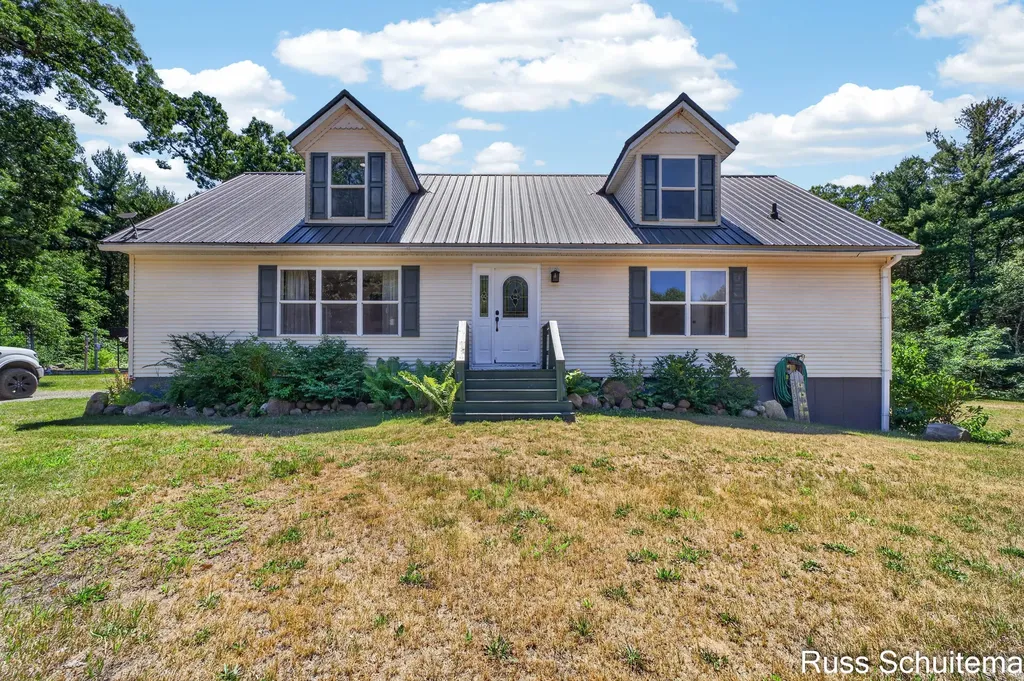 11508 Nichols Road Blue Lake Township MI 49425