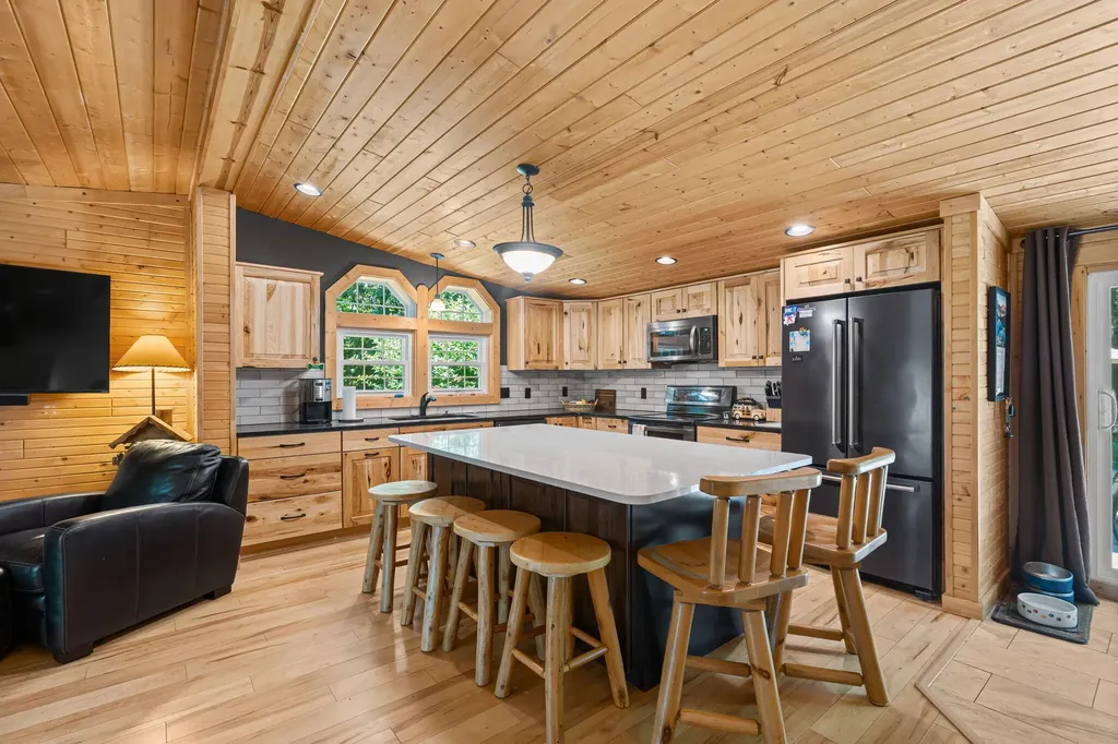 2944 64th Street Saugatuck Township MI 49408