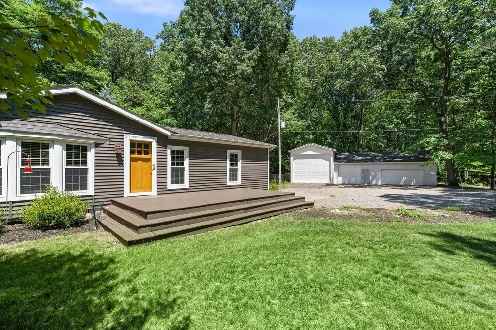 2944 64th Street Saugatuck Township MI 49408