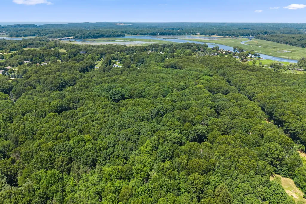 2944 64th Street Saugatuck Township MI 49408