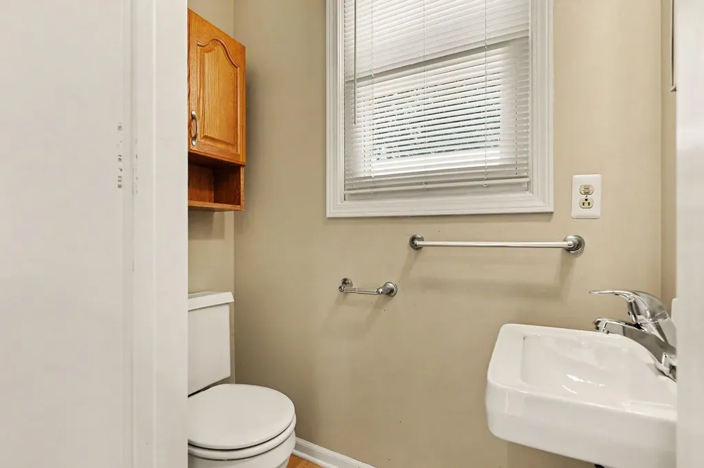 1924 Plymouth Terrace SE Grand Rapids City MI 49506