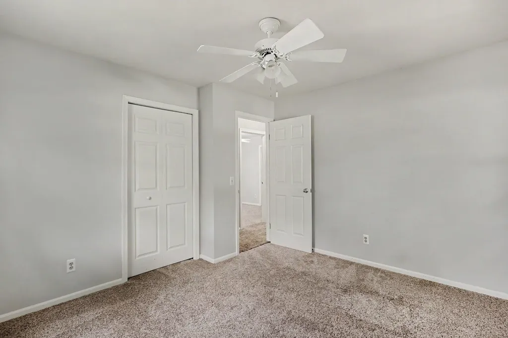 1924 Plymouth Terrace SE Grand Rapids City MI 49506